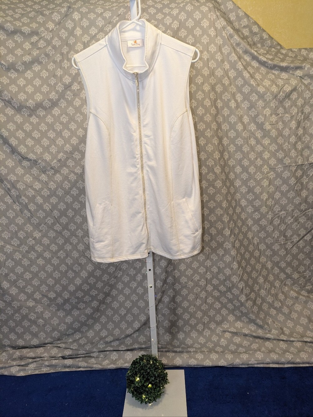 Quacker Factory White French Terry Zip Vest Rhinestone Zipper Pockets Size L